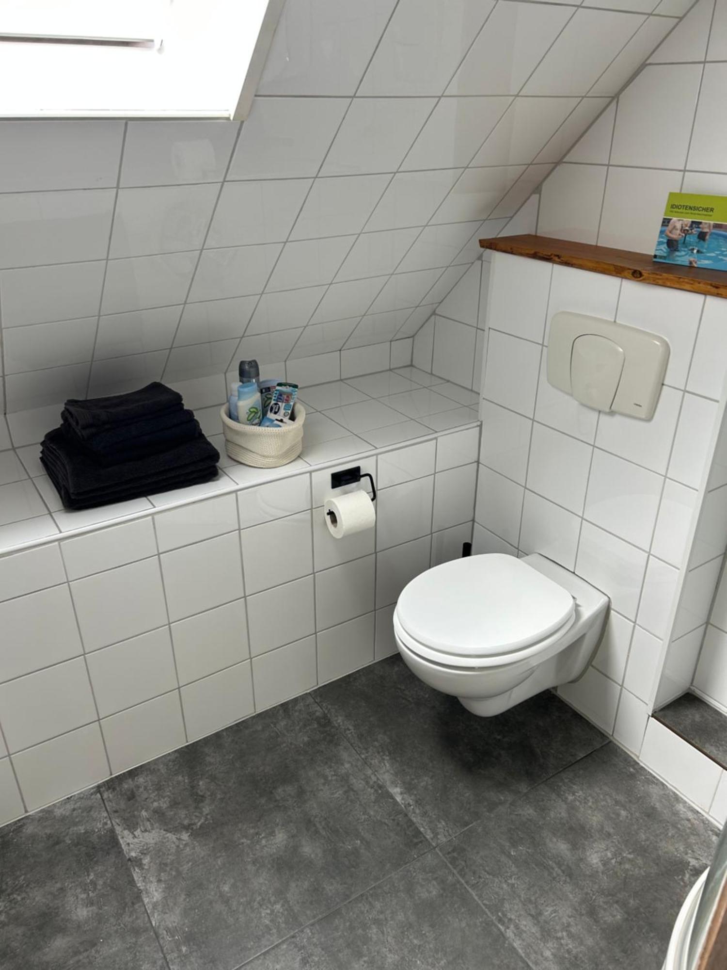 Gemuetliches Privates Apartment Oberhausen  Ngoại thất bức ảnh
